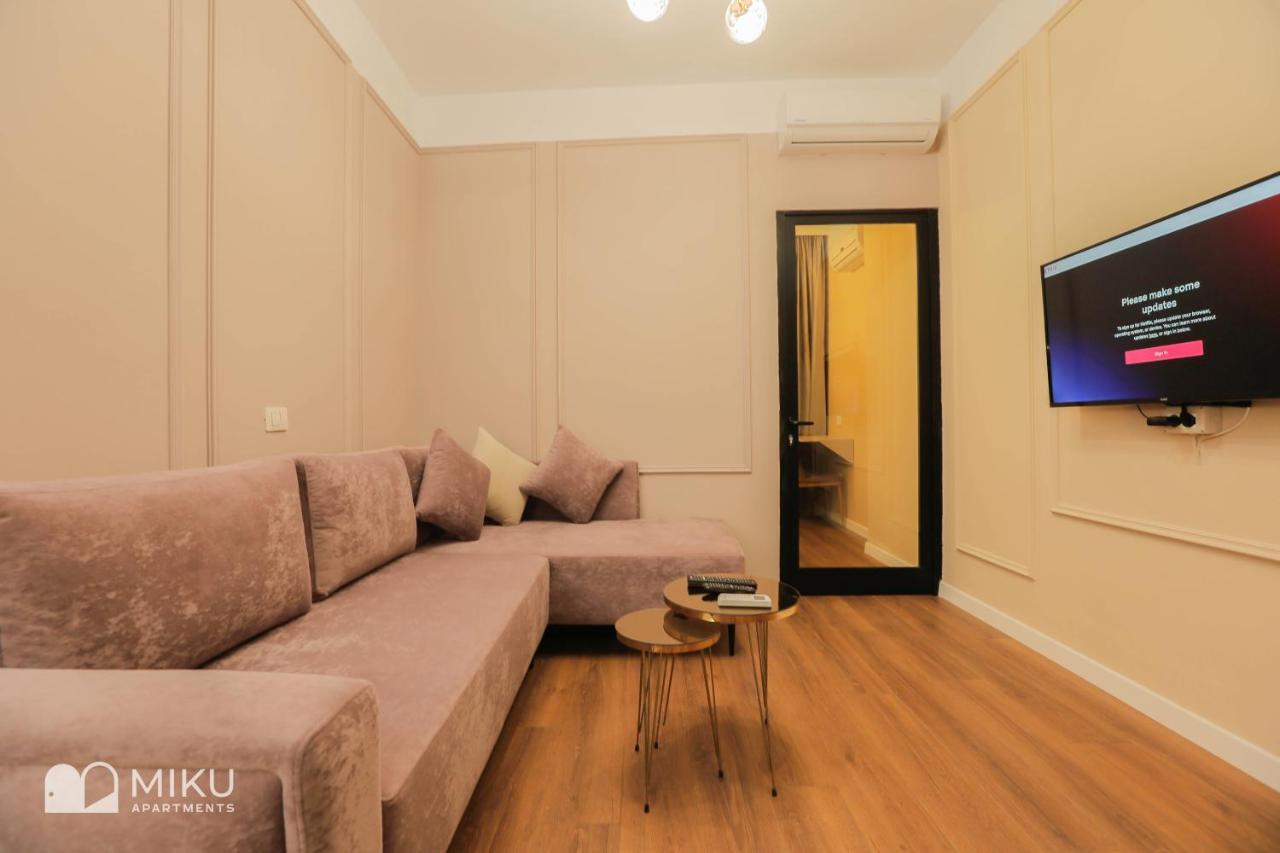 Miku Apartment - Perfect 1Bedroom At Komuna E Parisit Tirana Exterior photo