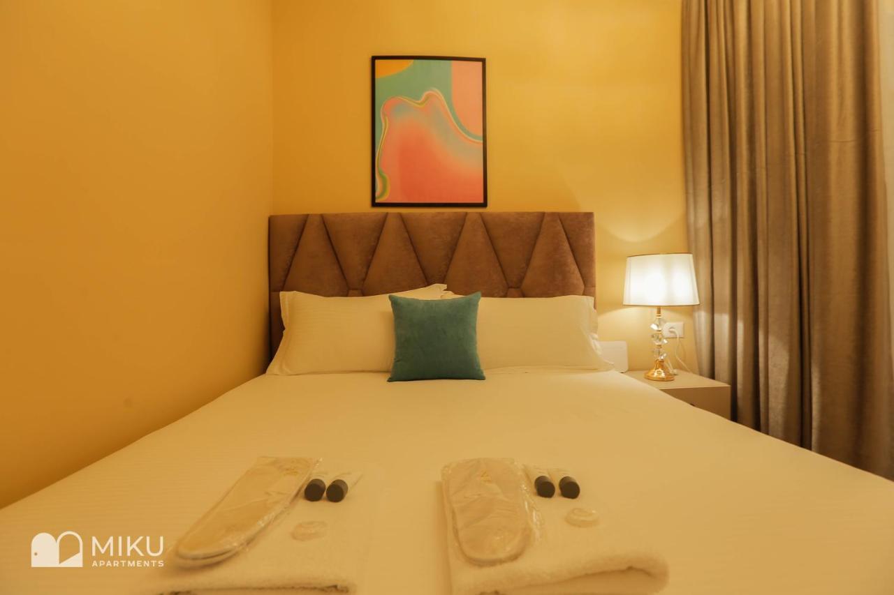 Miku Apartment - Perfect 1Bedroom At Komuna E Parisit Tirana Exterior photo